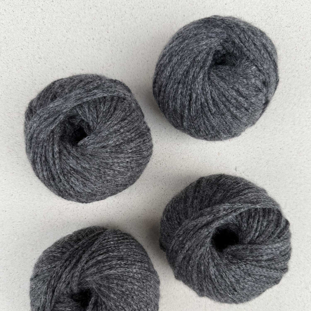 Pascuali Cashmere Delizia 02 Kohle