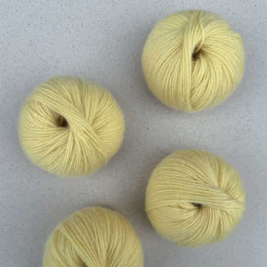 Pascuali Cashmere 6/28 76 Küken-Gelb