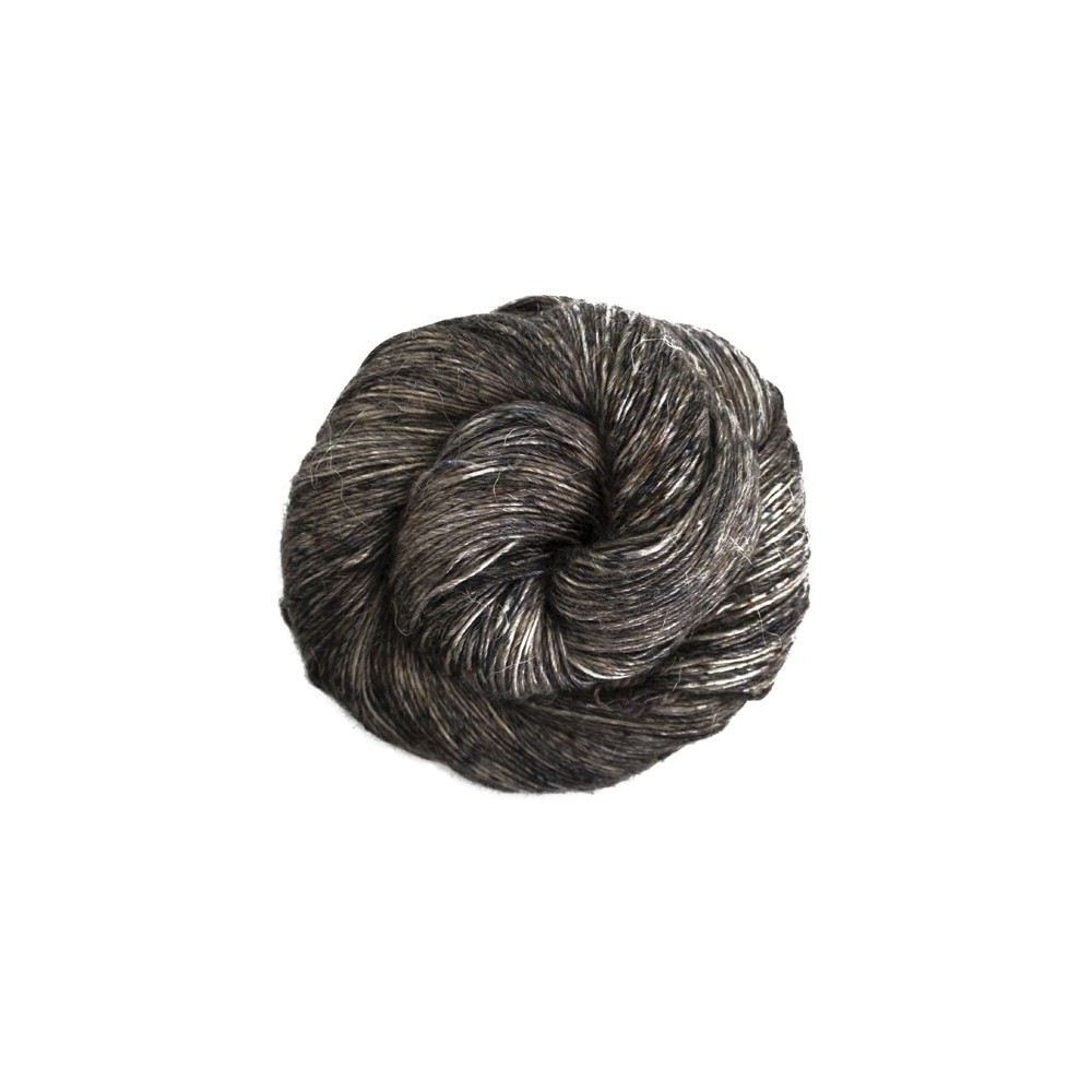 malabrigo Susurro 665 Obsidian